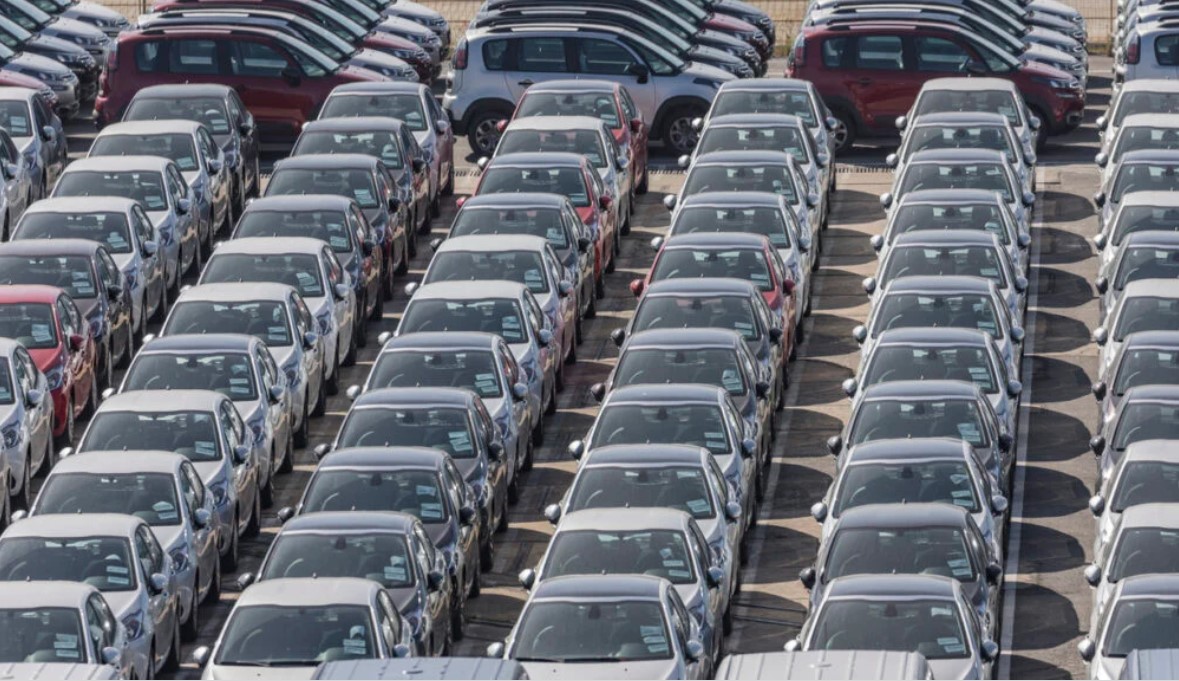 Σαρώνει η ελληνική αγορά αυτοκινήτου  Ποια οχήματα επιλέγουν οι Έλληνες