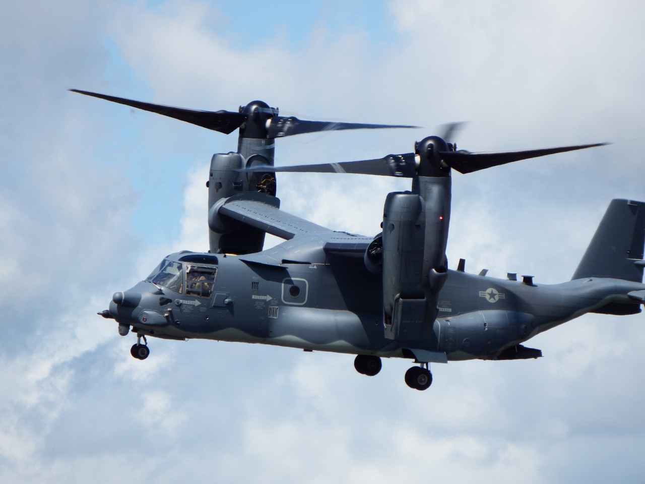 Αυστραλία: Συνετρίβη αεροσκάφος του αμερικανικού στρατού κατά τη διάρκεια άσκησης – Επέβαιναν 20 άτομα