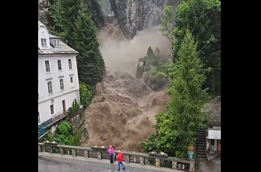Κακοκαιρία: Νέος συναγερμός στην κεντρική Ευρώπη – Αυστρία, Σλοβενία, Ιταλία πλήττονται από καταρρακτώδεις βροχές