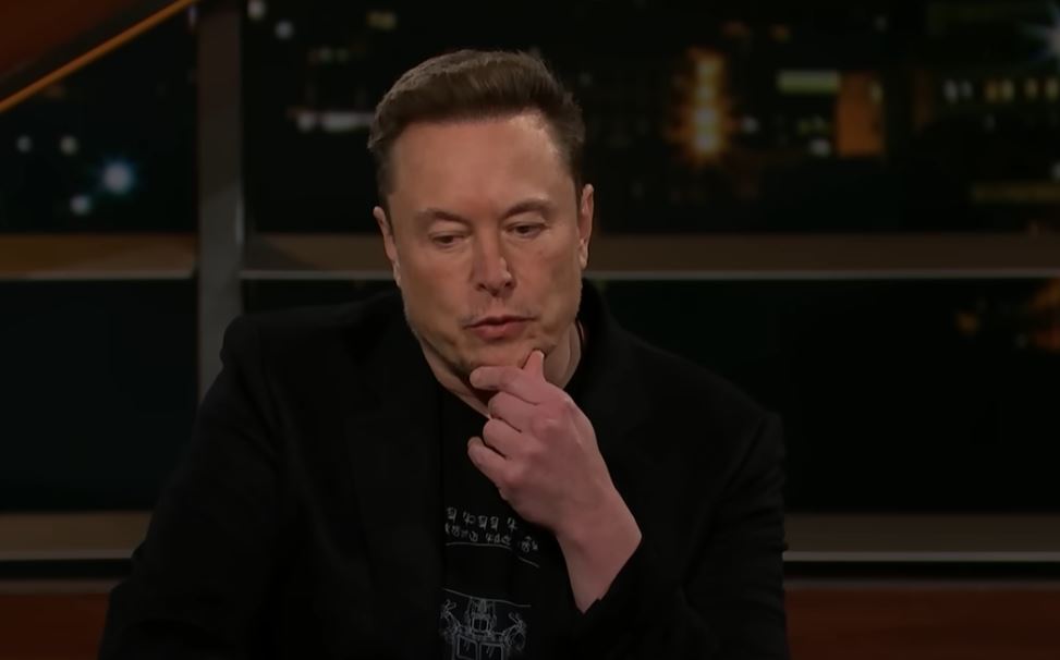 Ο Musk ετοιμάζεται να βάλει χρέωση για τη χρήση του X / Twitter – «Να μπει τέλος στους ψεύτικους λογαριασμούς»