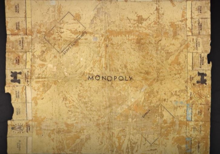 Monopoly: Τα 90 χρόνια ζωής του επιτραπέζιου που έχουν παίξει πάνω από 1 δισεκατομμύριο άνθρωποι (pics & vid) Monopoly