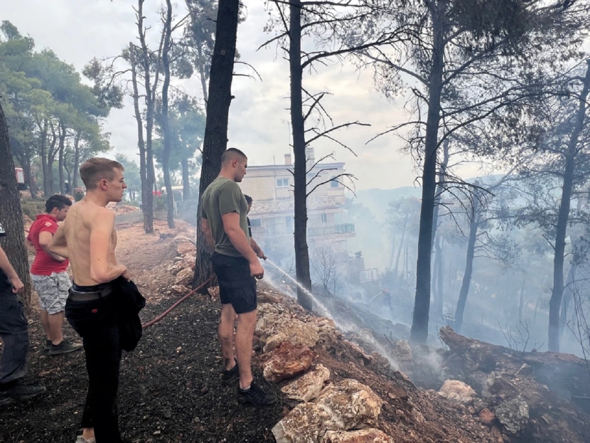 Σταμάτα φωτιά