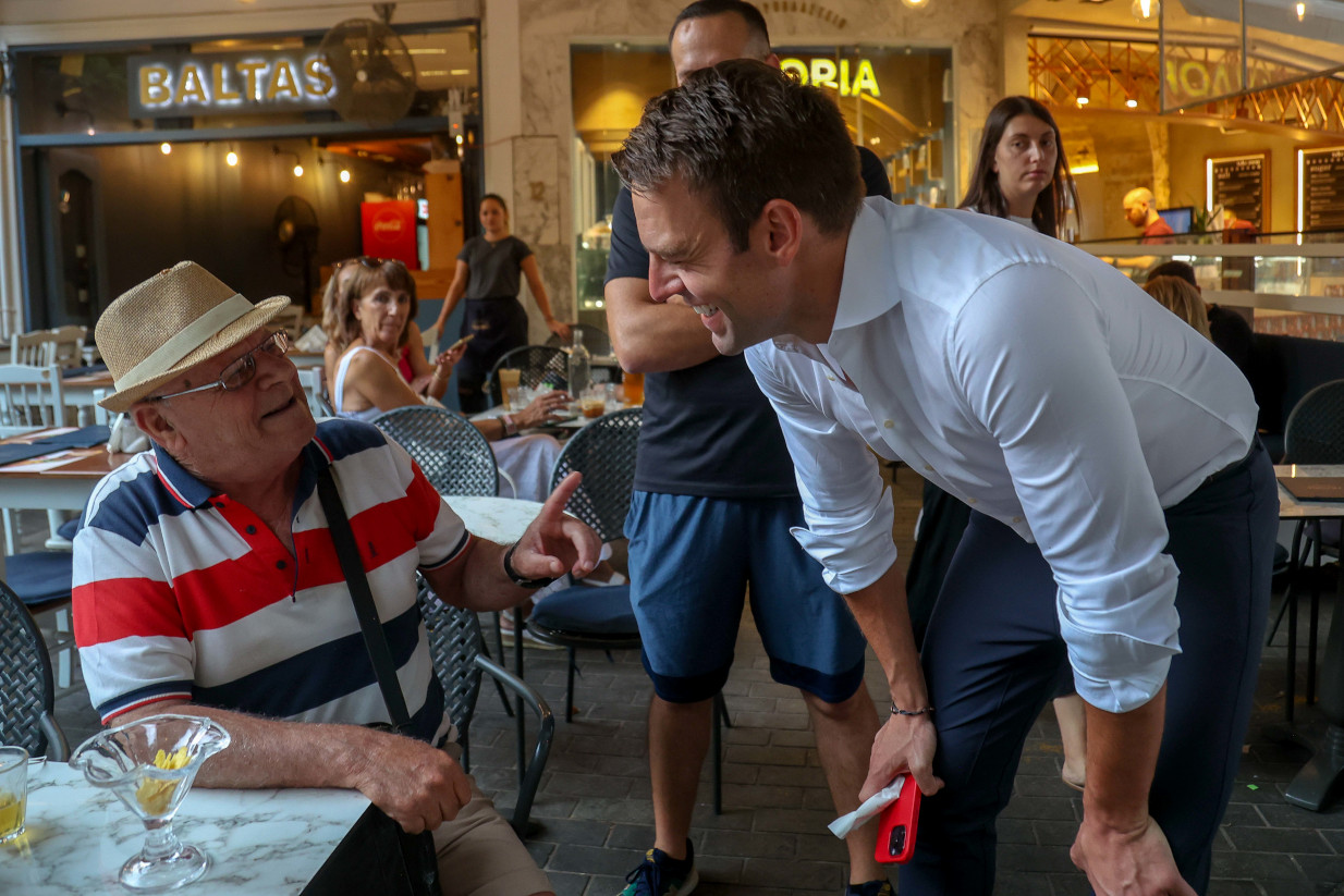 Συγγενής του Κασσελάκη: «Ο Στέφανος ήταν ΝΔ, κι εγώ ΝΔ είμαι και δεν θα τον ψηφίσω» (vid)