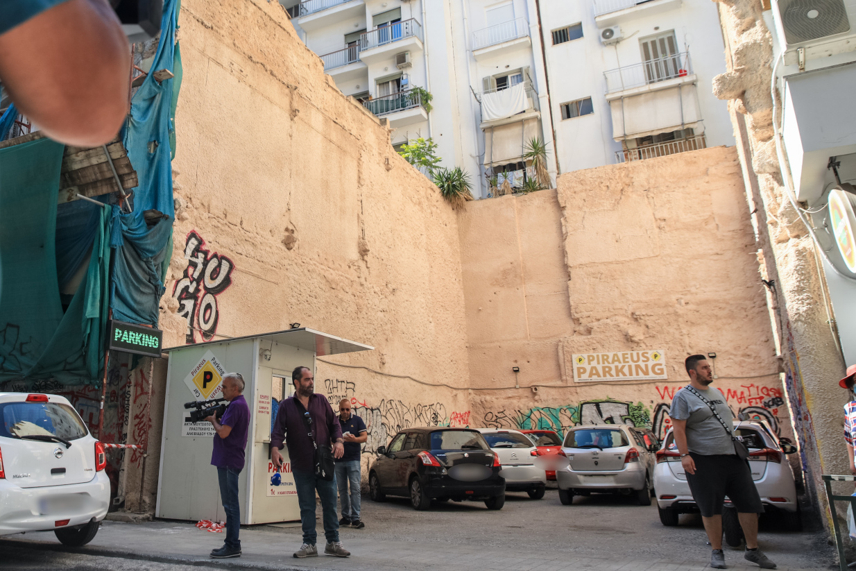 «Έβαζαν τα αυτοκίνητα στο πεζοδρόμιο, έκλειναν τους δρόμους»: Τι υποστήριξε ο 68χρονος που σκότωσε τον 39χρονο