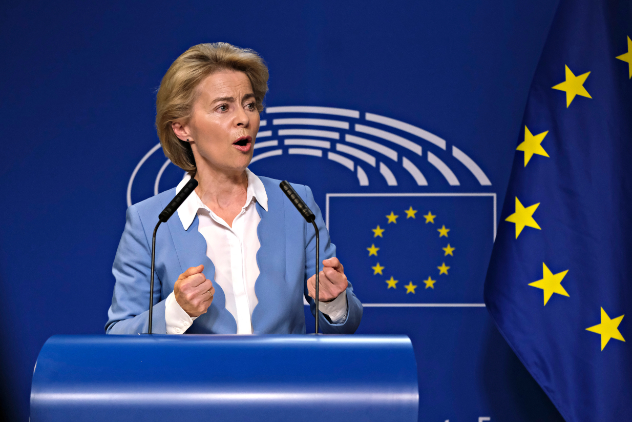 Ούρσουλα φον ντερ Λάιεν: Η «Σιδηρά Κυρία» της Ευρώπης μπαίνει μπροστά για την επέκταση της Ε.Ε.