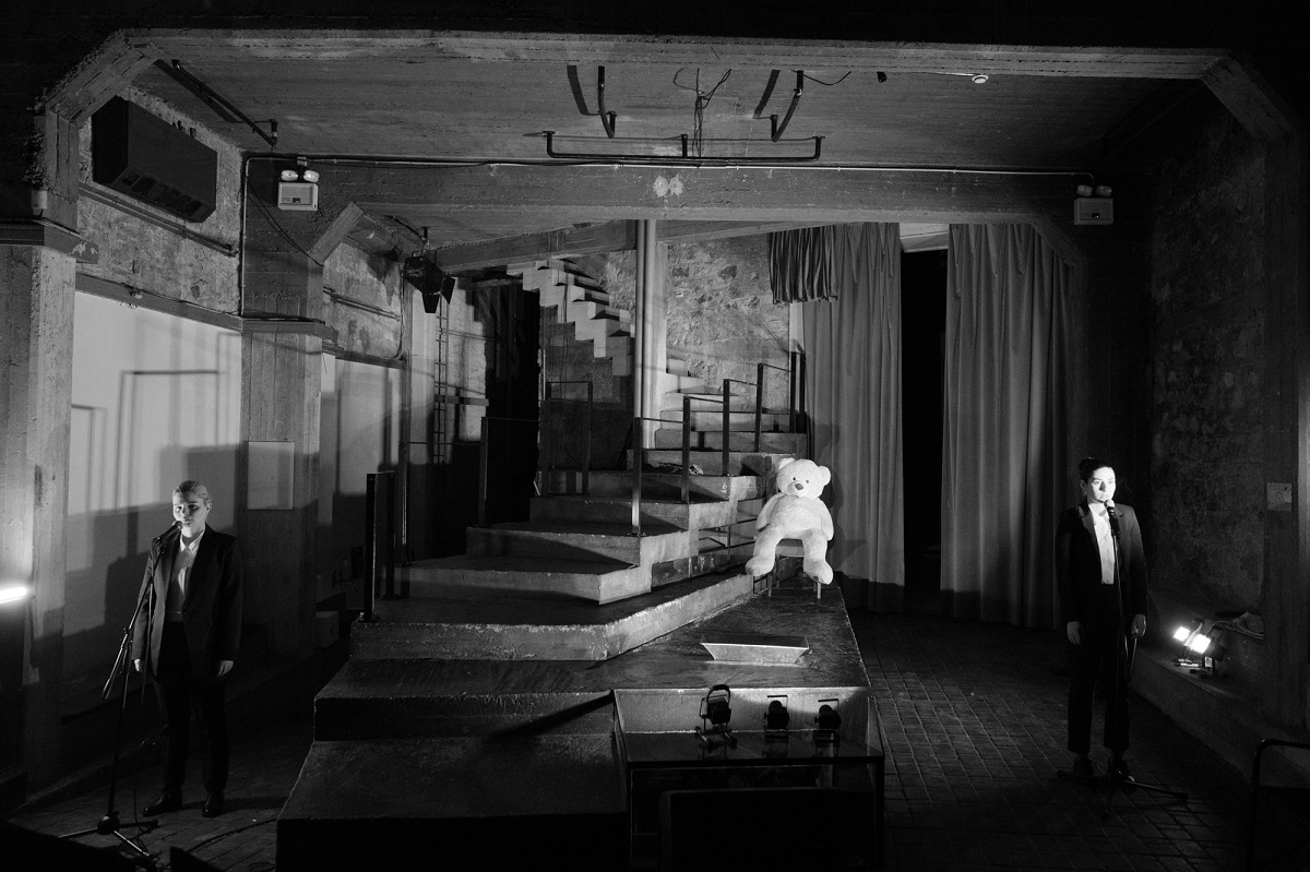 Θέατρο Οδού Κυκλάδων: Κωσταλέξι από την 812: Coal Theatre Company Κωσταλέξι θέατρο Κυκλάδων