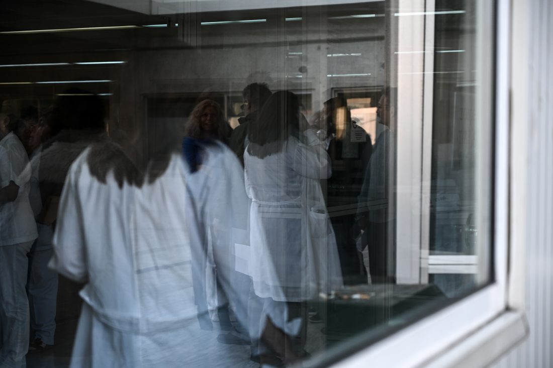 Υπουργείο Υγείας: Παύεται από τα καθήκοντά της η διοίκηση του νοσοκομείου Αγία Όλγα