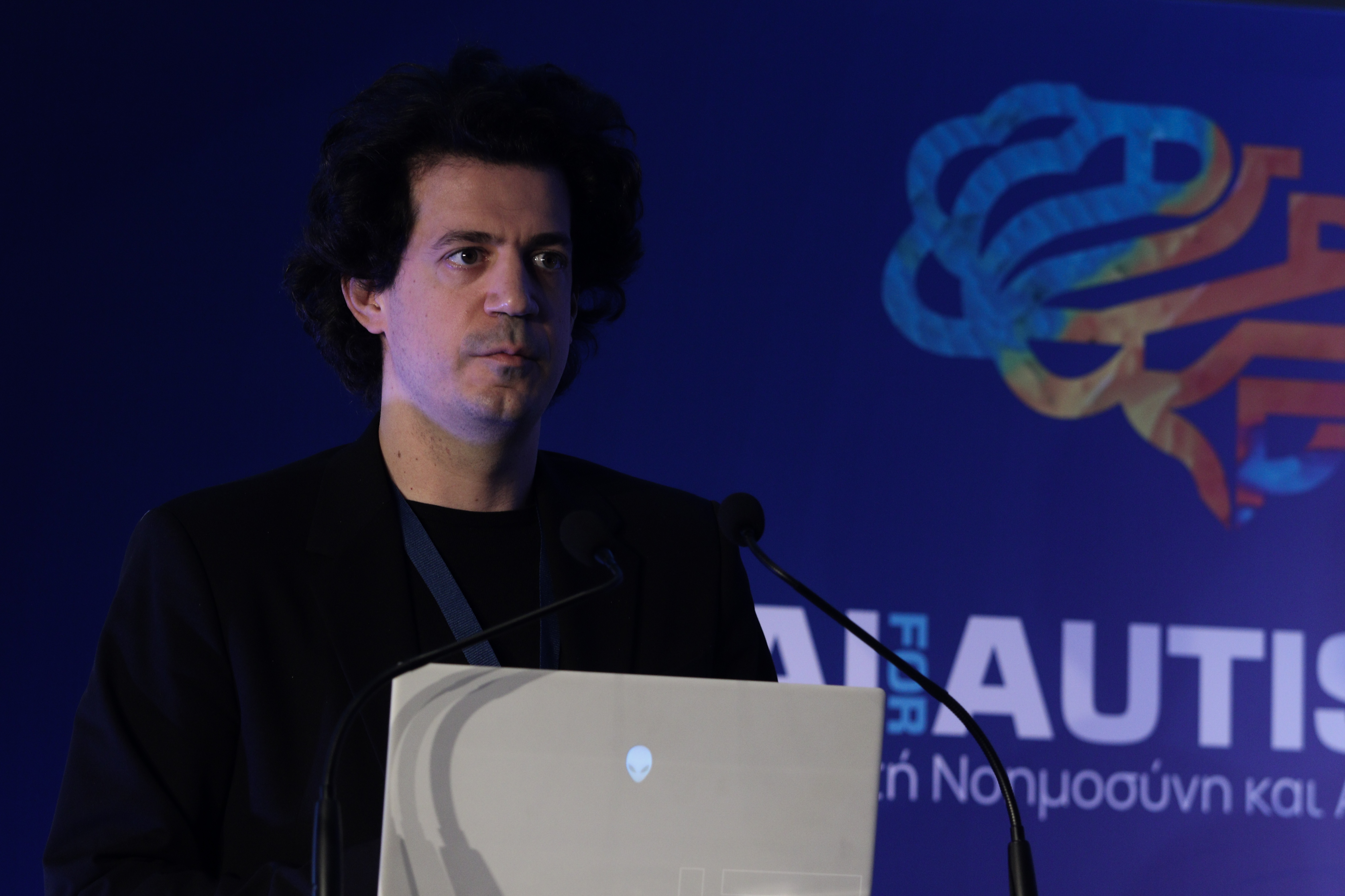 Κωνσταντίνος Δασκαλάκης: Ο άνθρωπος που θα επιβλέπει την Τεχνητή Νοημοσύνη στην Ελλάδα – Ποιος είναι ο γνωστότερος Έλληνας καθηγητής που διδάσκει στο ΜΙΤ
