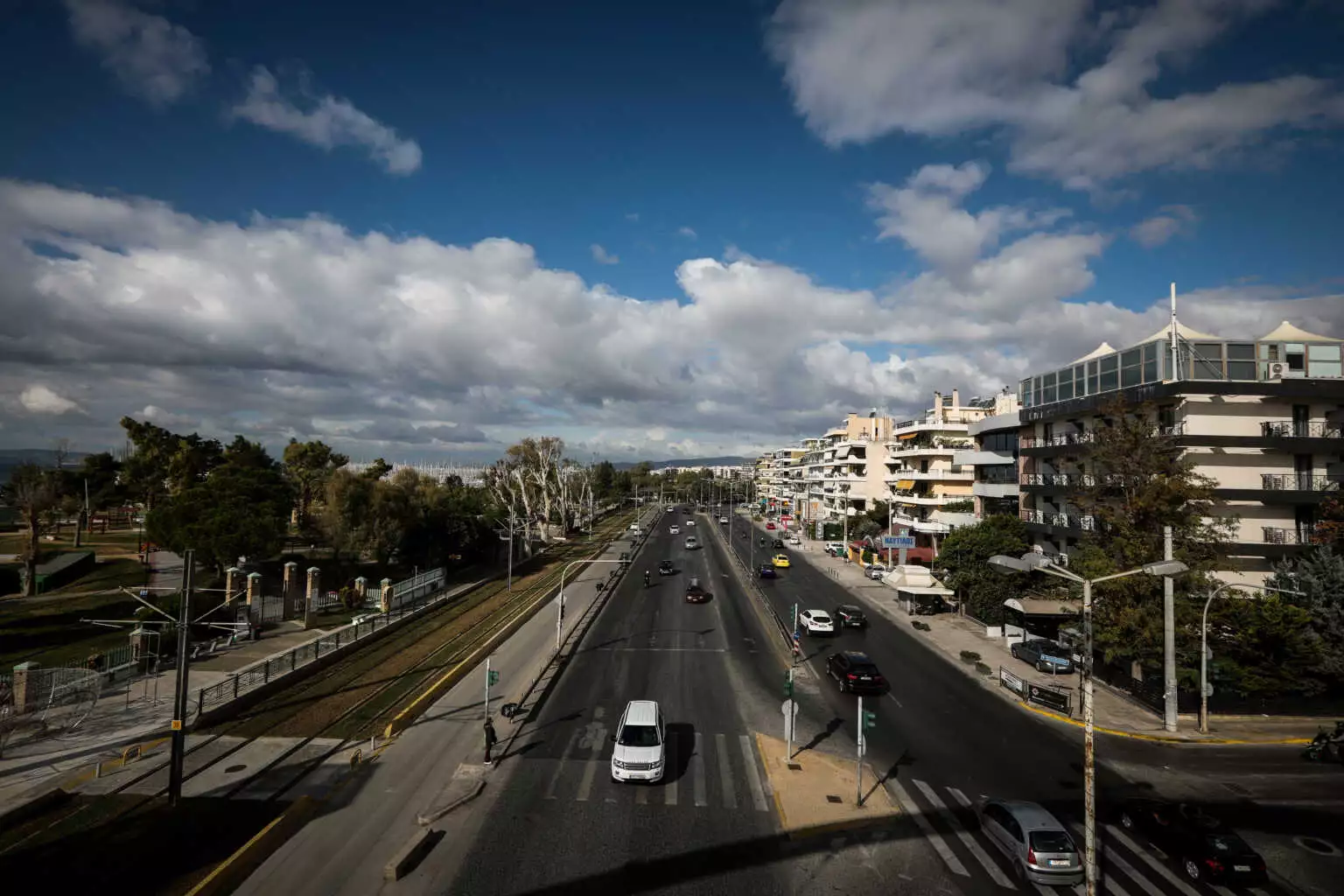 Βρέθηκε βόμβα του Β’ Παγκοσμίου Πολέμου στη Γλυφάδα – Κλείνει αύριο Πέμπτη μεγάλο τμήμα της Ποσειδώνος