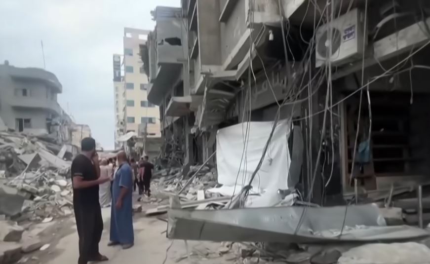 Γάζα: «Ό,τι κι αν χτύπησε το νοσοκομείο δεν ήταν αεροπορική επιδρομή» – Η ανάλυση του κρατήρα από το Bellingcat