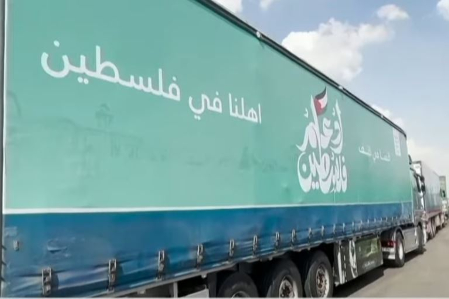 Γάζα: Φτάνουν στη Ράφα τα πρώτα φορτηγά που μεταφέρουν ανθρωπιστική βοήθεια