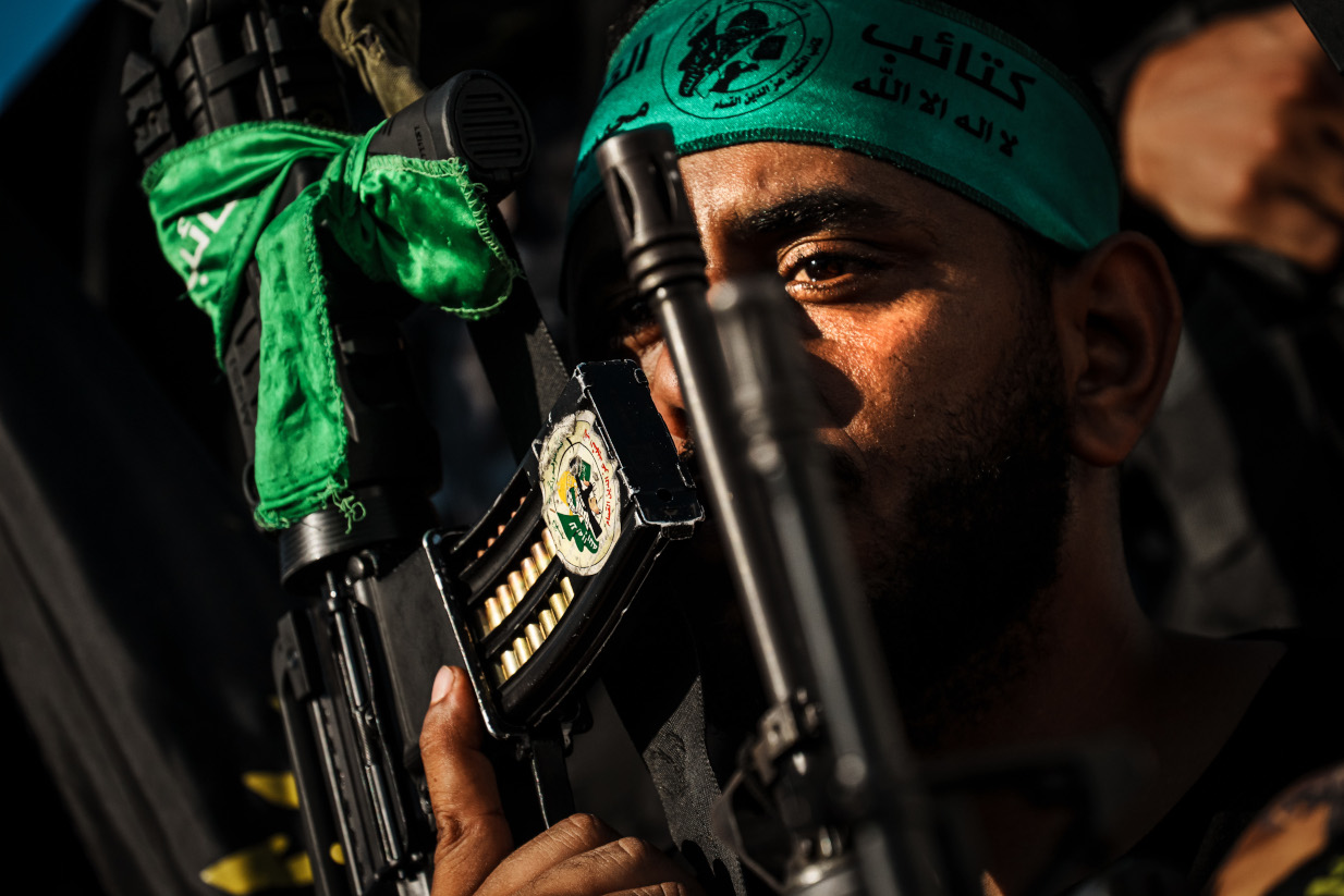 Νέο ηχητικό ντοκουμέντο για τη Χαμάς: Ο ανατριχιαστικός διάλογος διοικητή και «στρατιώτη» – «Ορκίζομαι θα τους σκοτώσω»