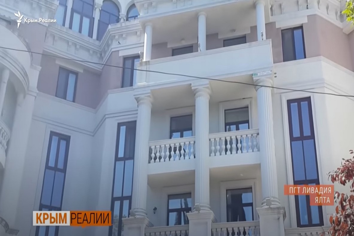 O Πούτιν βγάζει στο σφυρί το διαμέρισμα του Ζελένσκι στην Κριμαία -Τιμής εκκίνησης τα 250.000 δολάρια (Vid)