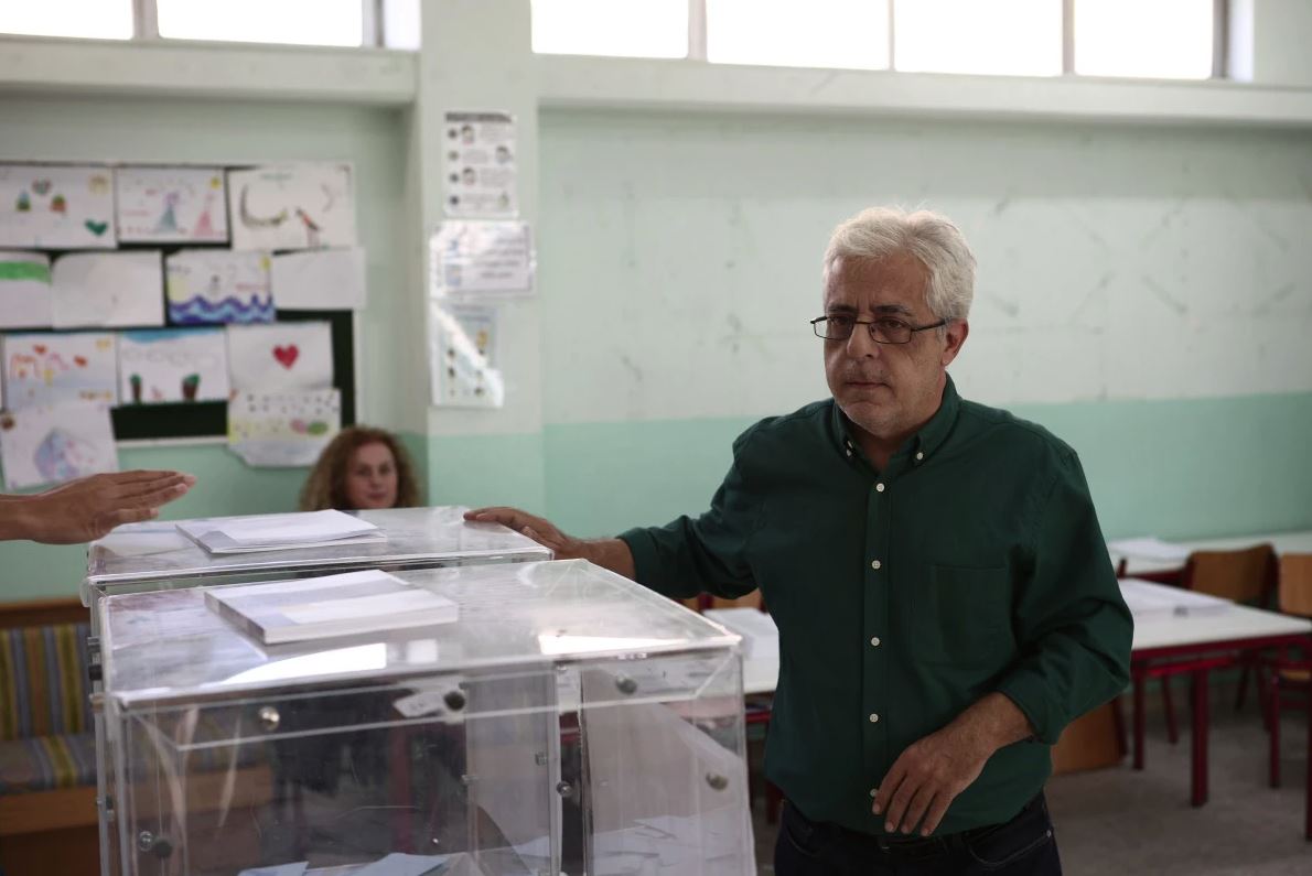 Δήμος Αθηναίων: «Άκυρο ή αποχή στον β’ γύρο» το μήνυμα Σοφιανού στους ψηφοφόρους