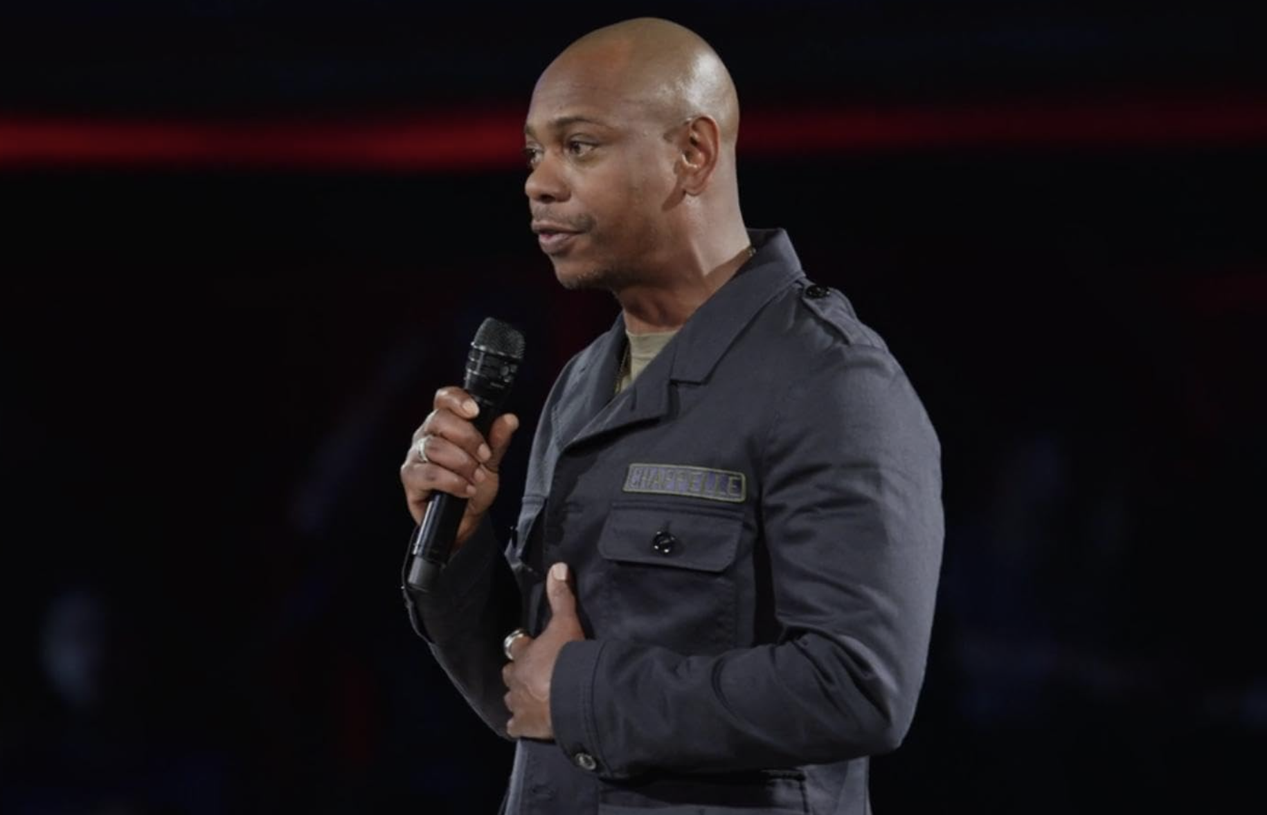 Dave Chappelle: Άλλη μία φορά που το κωμικό του σόου προκάλεσε γιουχάρισμα