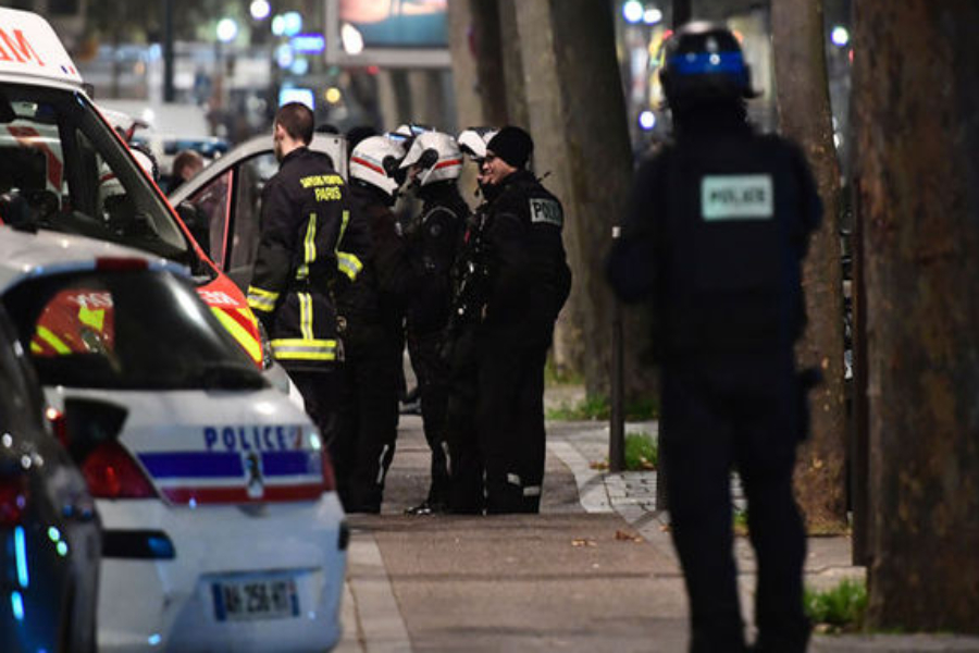 Παρίσι: Πατέρας με παρελθόν ενδοοικογενειακής βίας σκότωσε τις τρεις κόρες του – Μόλις 4, 10 και 11 ετών τα θύματα