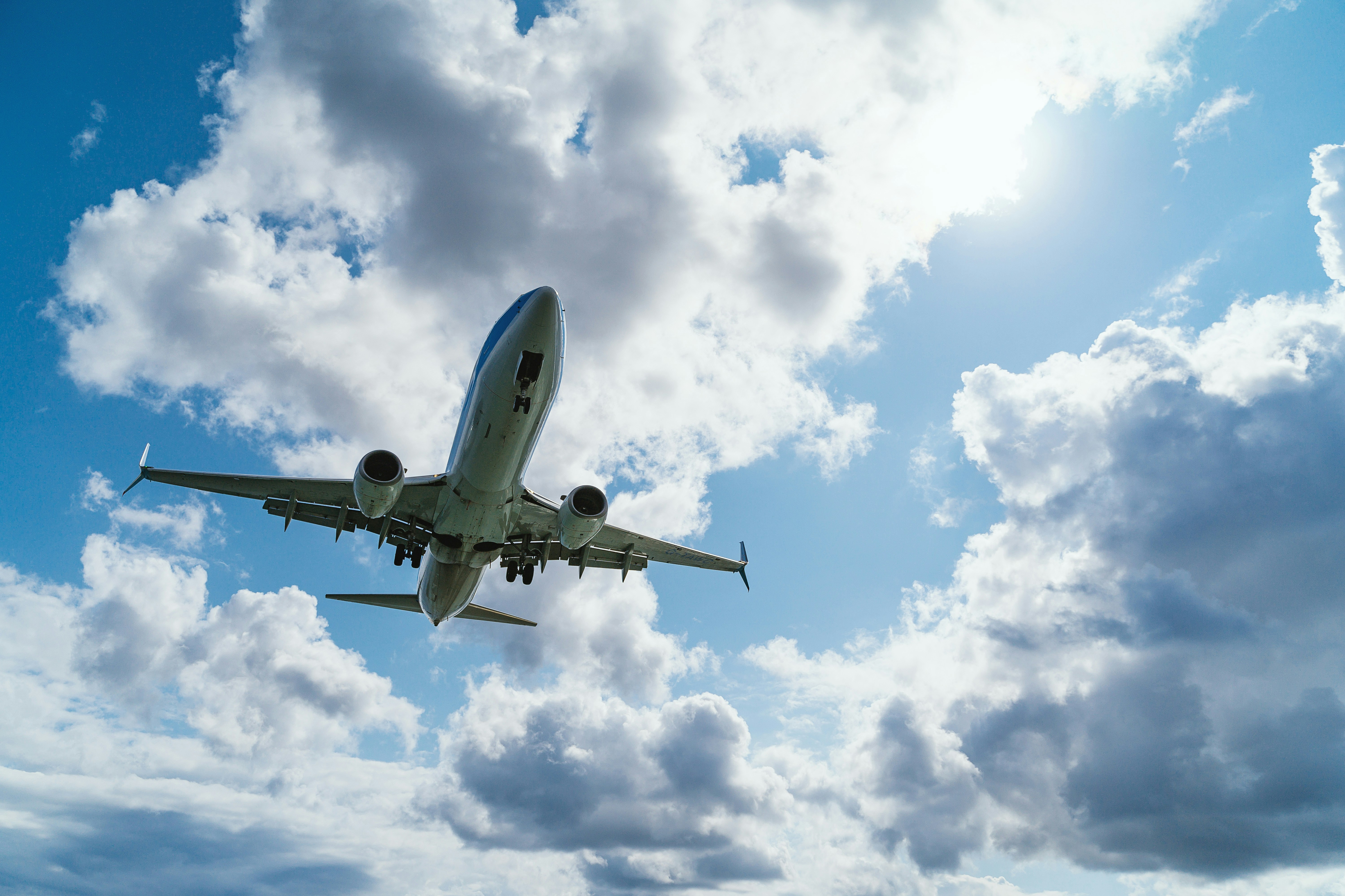 Skiplagging: Η νέα μόδα για εξοικονόμηση χρημάτων των ταξιδιωτών και γιατί οι αεροπορικές εταιρείες το μισούν