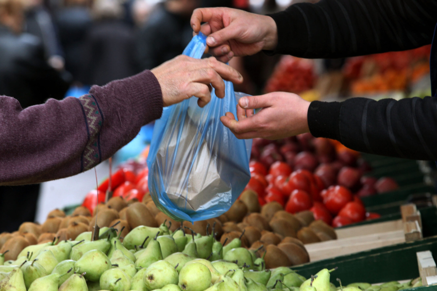 «Φωτιά» στις τσέπες: Μέχρι και 100% πάνω η τιμή στα μήλα εξαιτίας της κακοκαιρίας Daniel