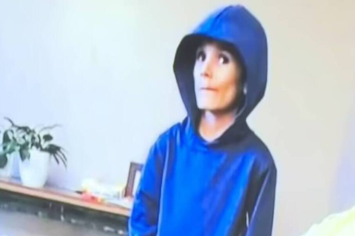 Φρίκη στις ΗΠΑ: Γονείς βασάνιζαν τον 8χρονο γιο τους – Βρέθηκε σκελετωμένος και δεν τα κατάφερε (vid)