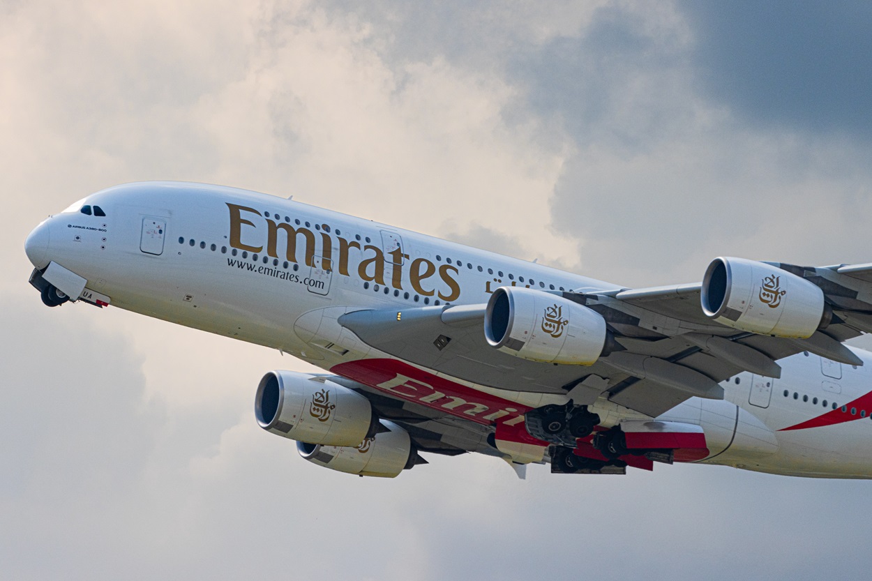 Πτήση τρόμου με την Emirates– Σοβαροί τραυματισμοί για 14 επιβάτες – Τι απάντησε η αεροπορική εταιρεία