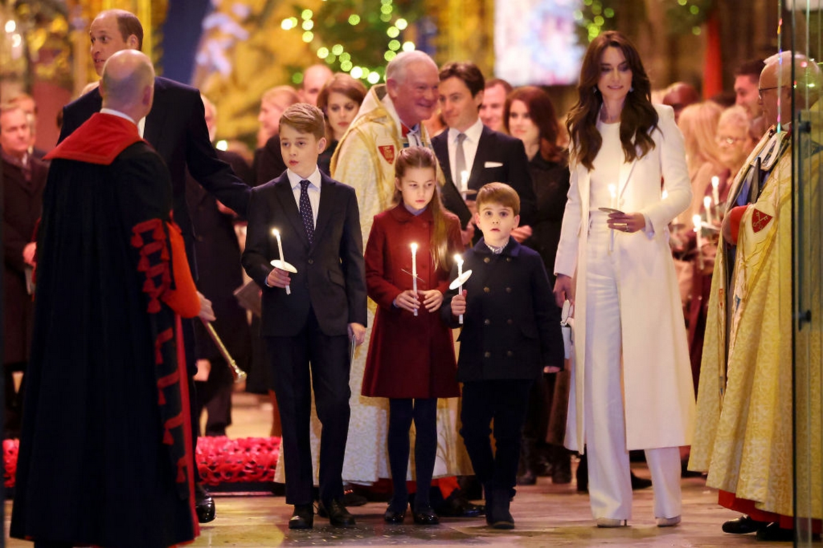 Πρίγκιπας Λούις εκτός ορίων: Έσβησε το κερί της Σάρλοτ, ρεσιτάλ γκριμάτσας, σε απόγνωση η Μίντλετον