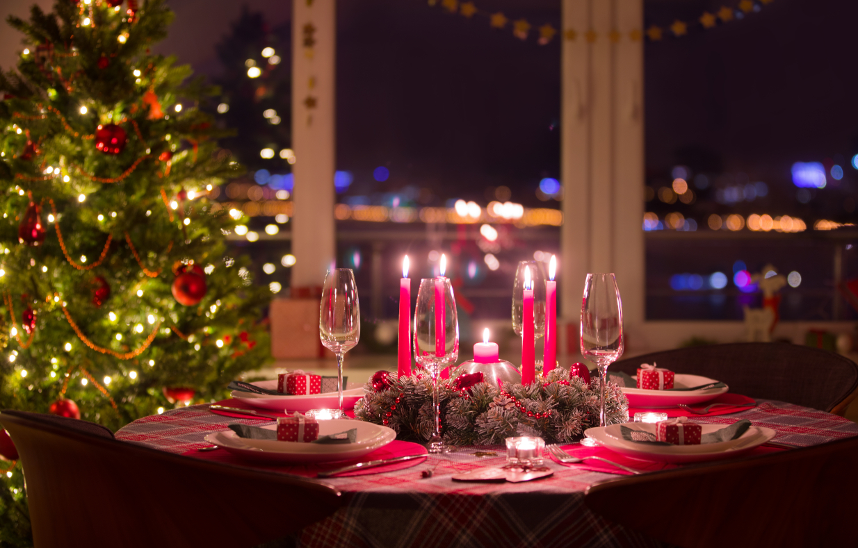 Εκεί θα πας με τη σχέση σου: 5 προτάσεις για δείπνο Χριστουγέννων σε 5 υπέροχα εστιατόρια