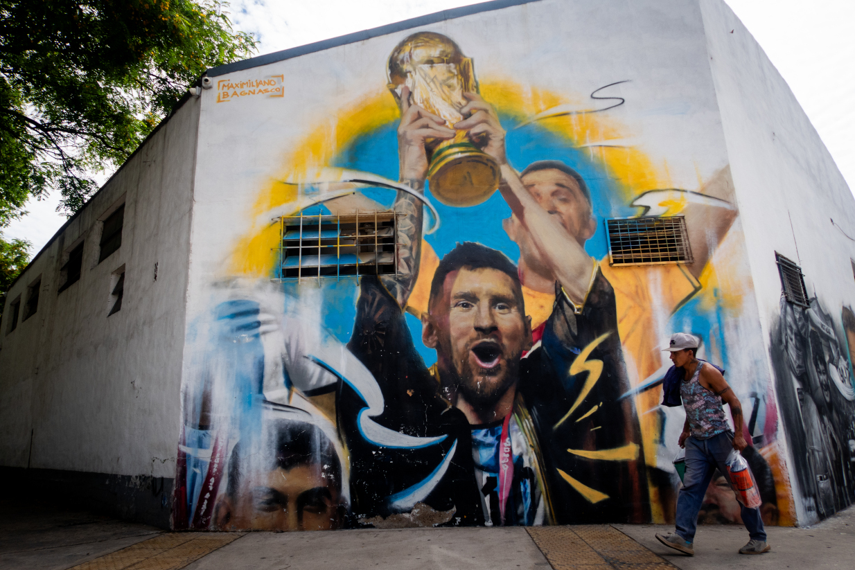 Η Εθνική Αργεντινής αποσύρει τη φανέλα με το «10» μόλις «κρεμάσει τα παπούτσια» του ο Λιονέλ Μέσι