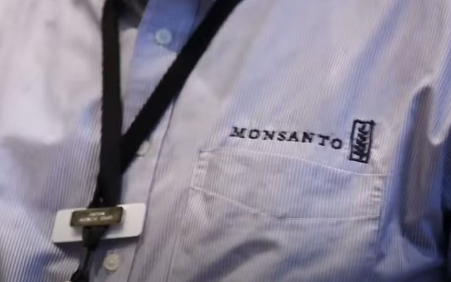Monsanto: Πρόστιμο-μαμούθ στη θυγατρική της Bayer για έκθεση φοιτητών σε επικίνδυνο χημικό