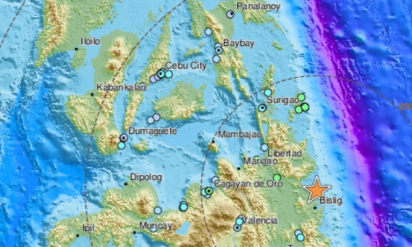 Σεισμός 7,6 Ρίχτερ στις Φιλιππίνες – Προειδοποίηση για τσουνάμι