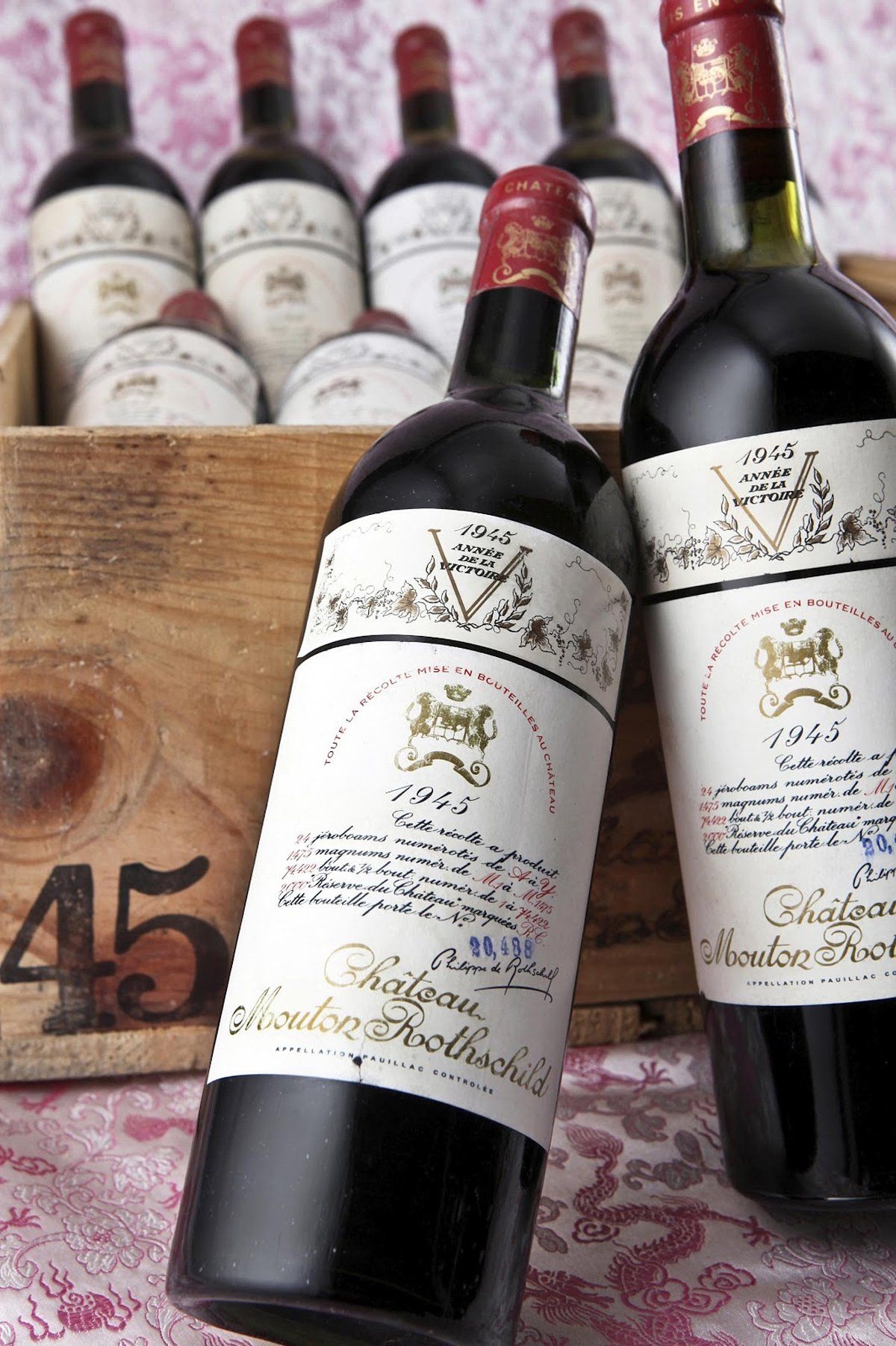 Jeroboam of Chateau Mouton-Rothschild  κρασιά