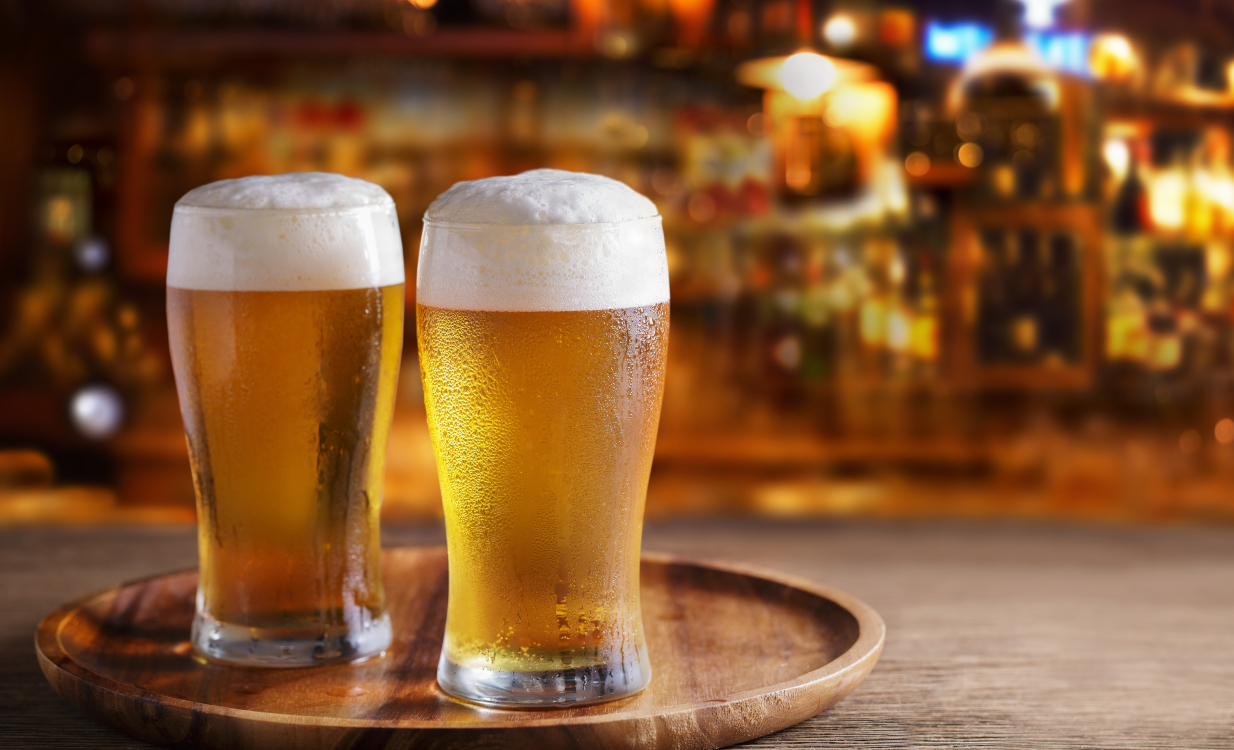 Κι όμως γίνεται: Η πιο δημοφιλής μπίρα δεν έχει ίχνος αλκοόλ!