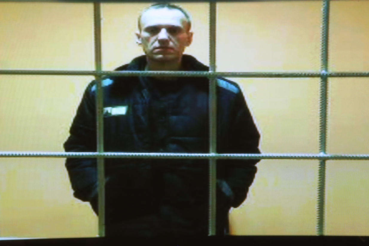 Αλεξέι Ναβάλνι: Ο τελευταίος ενοχλητικός που τον ζήλευε ο Πούτιν για τα μαλλιά του