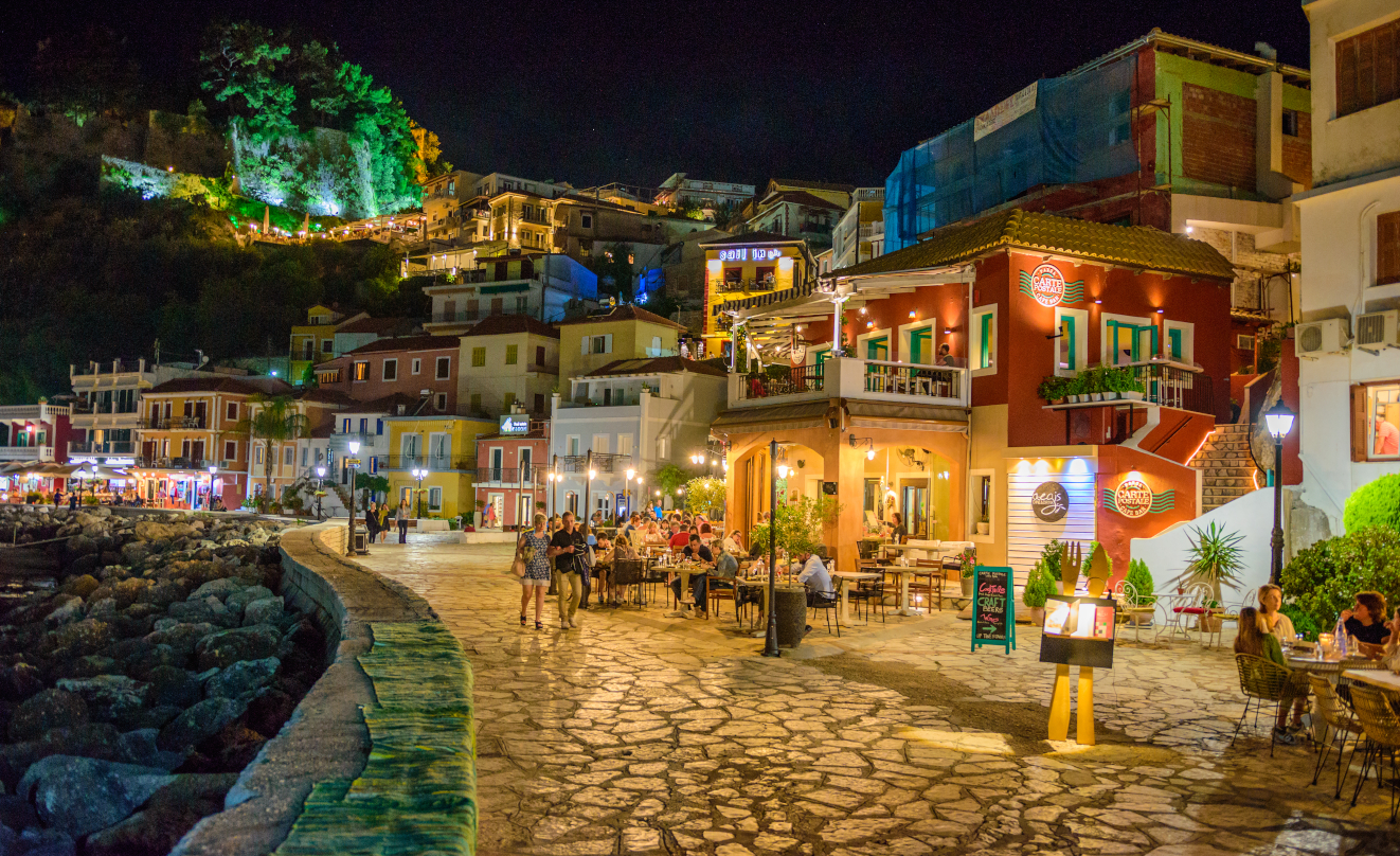 Ο δημοφιλέστερος τουριστικός προορισμός της ηπειρωτικής Ελλάδας: Η πόλη που αποθεώνει η Sun στα προσφέρει όλα