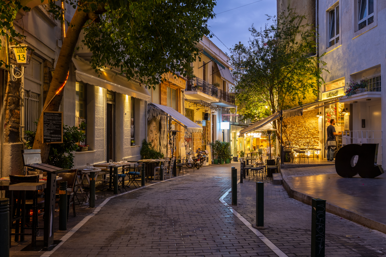 Το μαγαζί-θρύλος στο Μοναστηράκι που καθόρισε όλο το Ψυρρή: Όλοι οι φοιτητές πήγαιναν εκεί, σάρωσε την εποχή της κρίσης Το μαγαζί-θρύλος στο Μοναστηράκι που καθόρισε όλο το Ψυρρή: Όλοι οι φοιτητές πήγαιναν εκεί, σάρωσε την εποχή της κρίσης