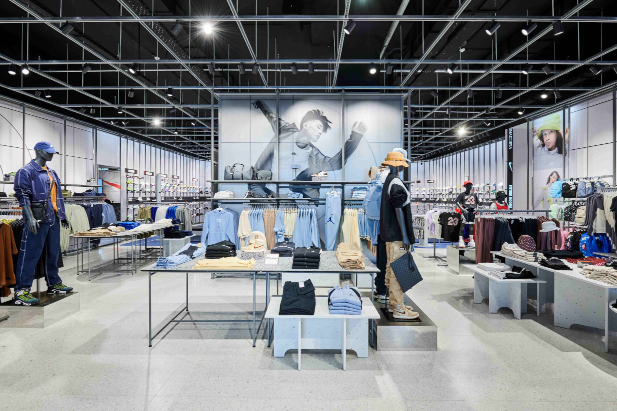 Το ολοκαίνουριο κατάστημα Nike West Athens άνοιξε τις πόρτες του