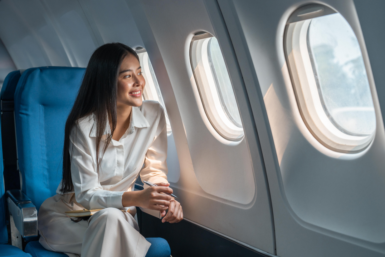 Ακατάλληλο για αεροπλάνο: Το ρούχο που απαγορεύεται να φοράς σύμφωνα με μια αεροσυνοδό
