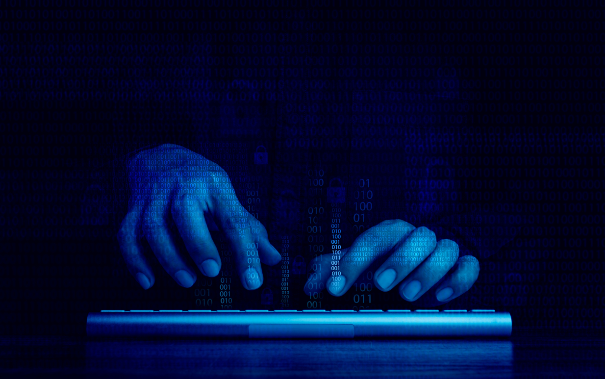 Ίσως χρωστάς την ψηφιακή σου ασφάλεια σε αυτόν τον άγνωστο 38χρονο που βρήκε κατά τύχη στοιχείο για cyberattack