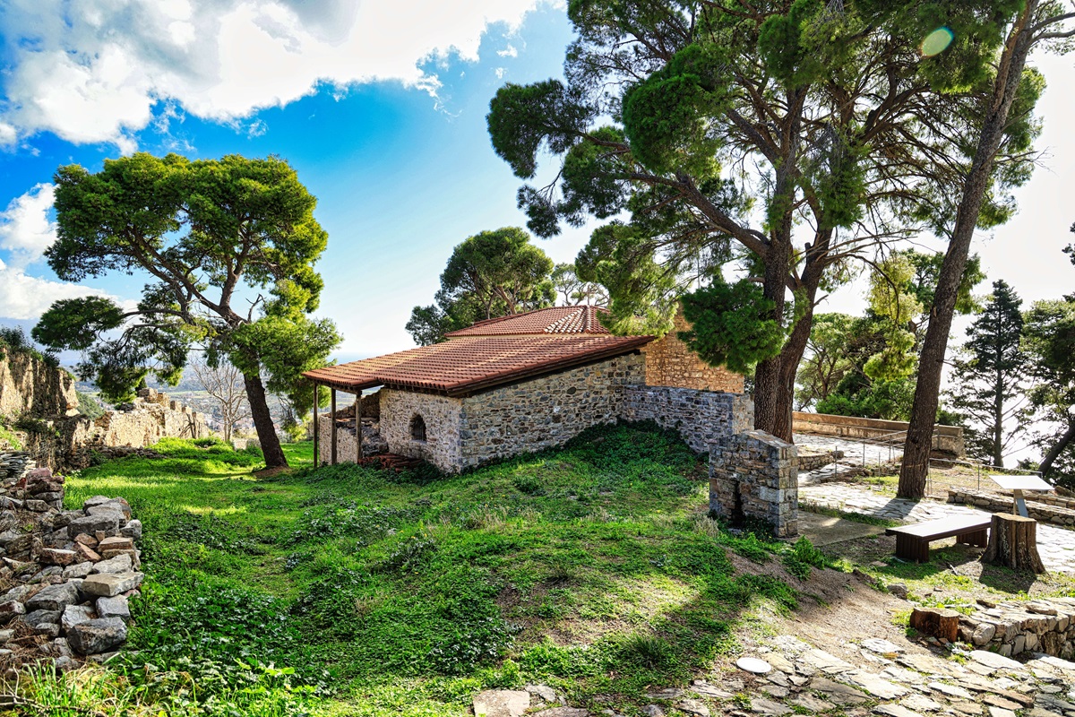 Ναύπακτος η καστροπολιτεία