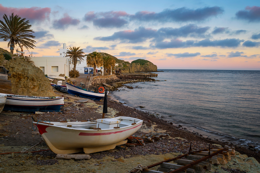 Ένα κυκλαδίτικο νησί στην Ισπανία νησί