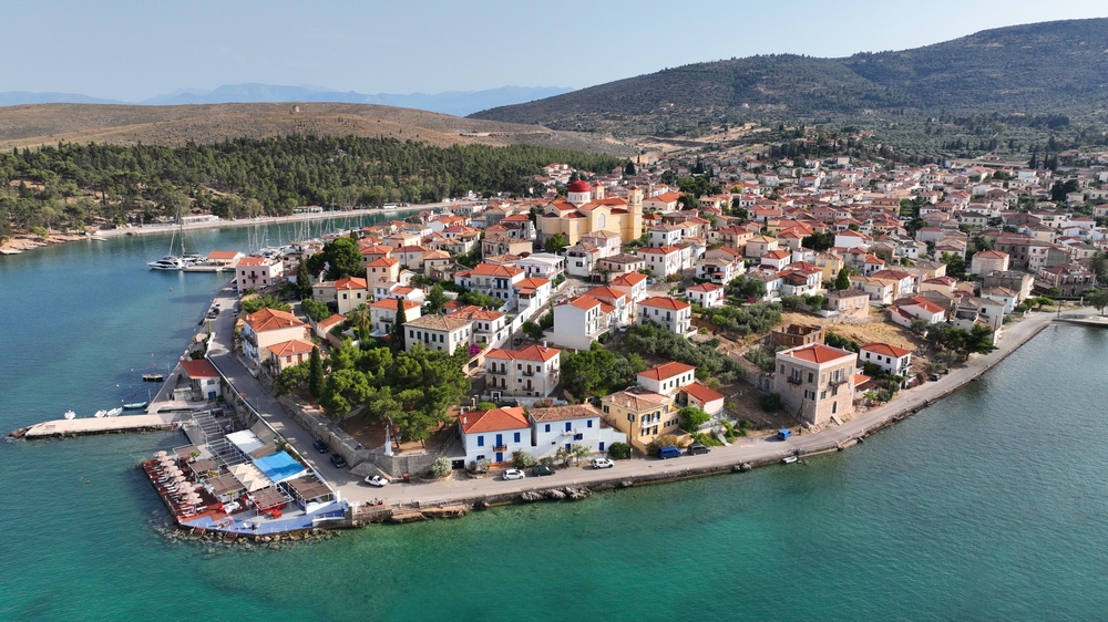 28η Οκτωβρίου: Αν ψάχνεις για κατάλυμα σε αυτά τα μέρη, ξέχνα το - Τρομερή πληρότητα από μέρες πριν 28η Οκτωβρίου