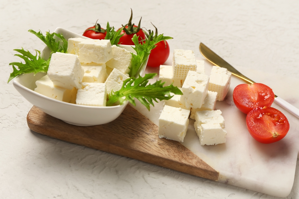 Αγαπάς και εσύ τα τυριά όσο εμείς; Αυτά είναι τα 5 πιο υγιεινά να τρως - Το 2ο το θεωρούν ανθυγιεινό οι περισσότεροι τυριά