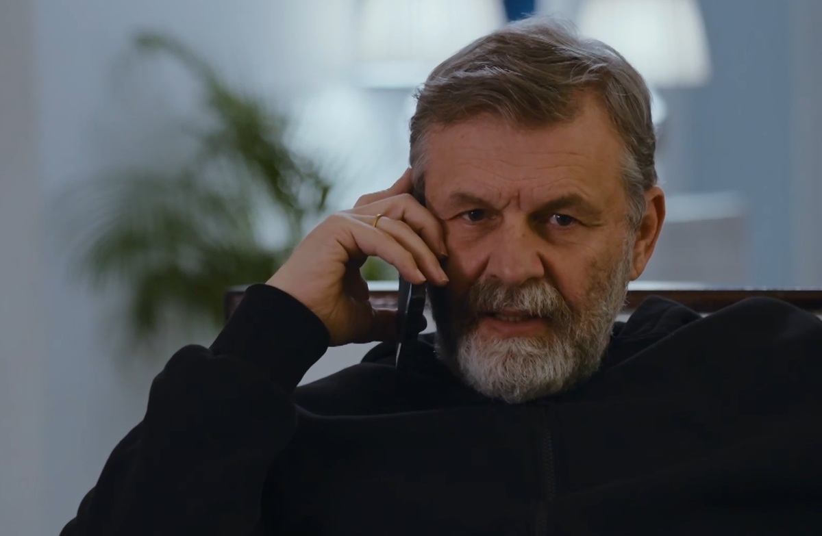 Η Γη της Ελιάς - spoiler: Το φιλί που θα αλλάξει τις ζωές του Τζον και της Ιουλίας – Αποκαλύπτεται η σχέση Βασιλικής - Στέφανου Η Γη της Ελιάς - spoiler: Το φιλί που θα αλλάξει τις ζωές του Τζον και της Ιουλίας – Αποκαλύπτεται η σχέση Βασιλικής - Στέφανου
