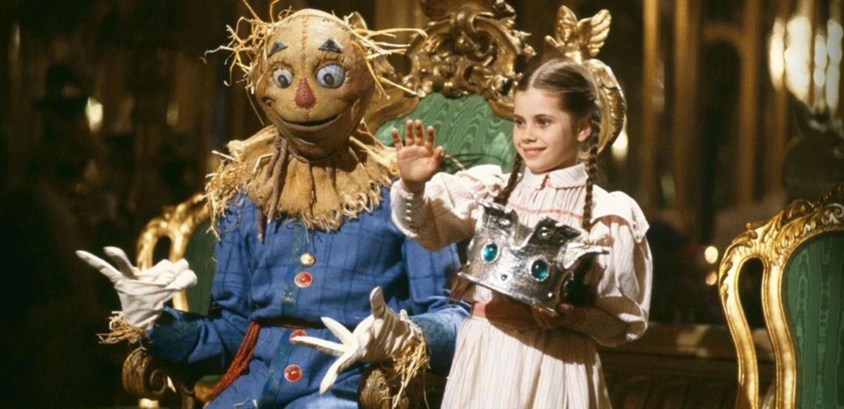 Return to Oz: Η ταινία που τρόμαξε τα παιδιά και έγινε cult φαινόμενο Return to Oz: Η ταινία που τρόμαξε τα παιδιά και έγινε cult φαινόμενο