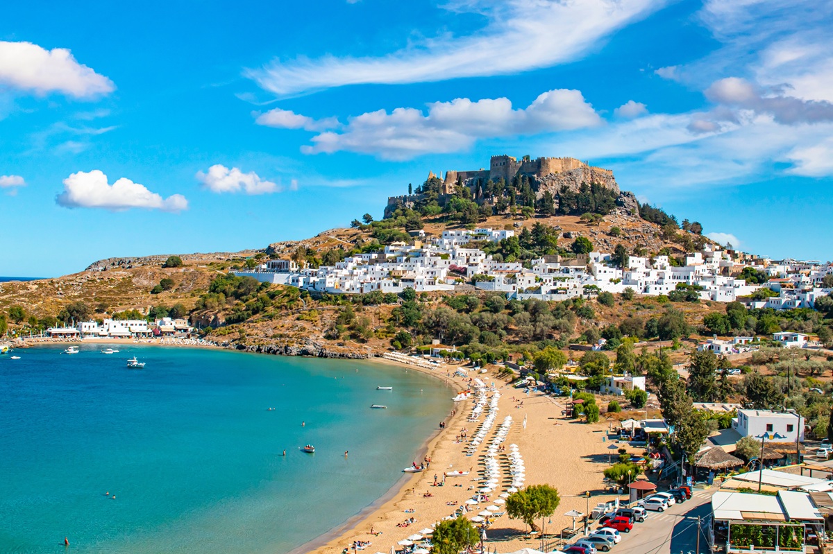 Το ελληνικό νησί που μπαίνει στη λίστα με τους πιο ήρεμους προορισμούς της Ευρώπης για το 2025