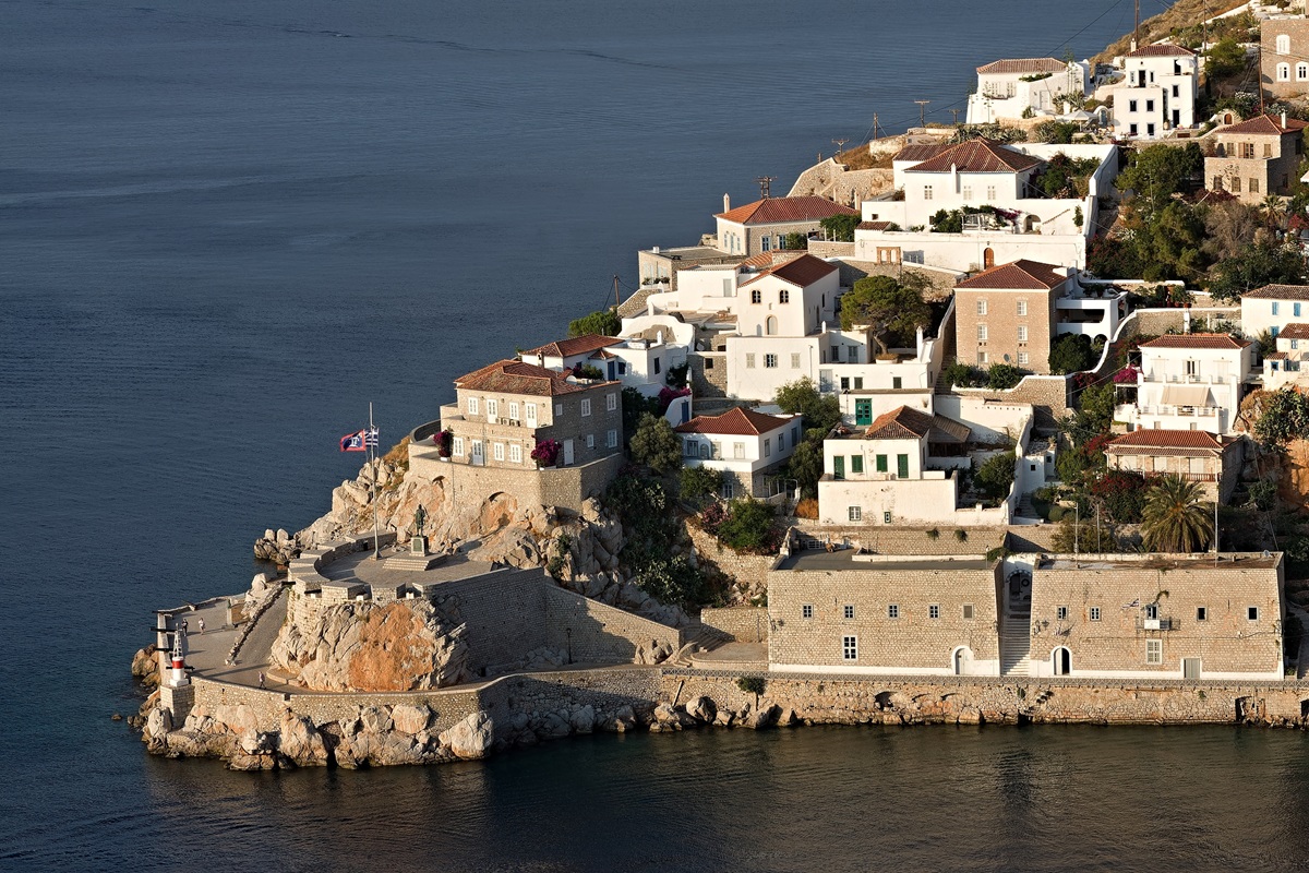 Το ελληνικό νησί που παντρεύει την Τέχνη με την απόλυτη χαλάρωση - Ένας πολιτιστικός προορισμός-έκπληξη Το ελληνικό νησί που παντρεύει την Τέχνη με την απόλυτη χαλάρωση - Ένας πολιτιστικός προορισμός-έκπληξη